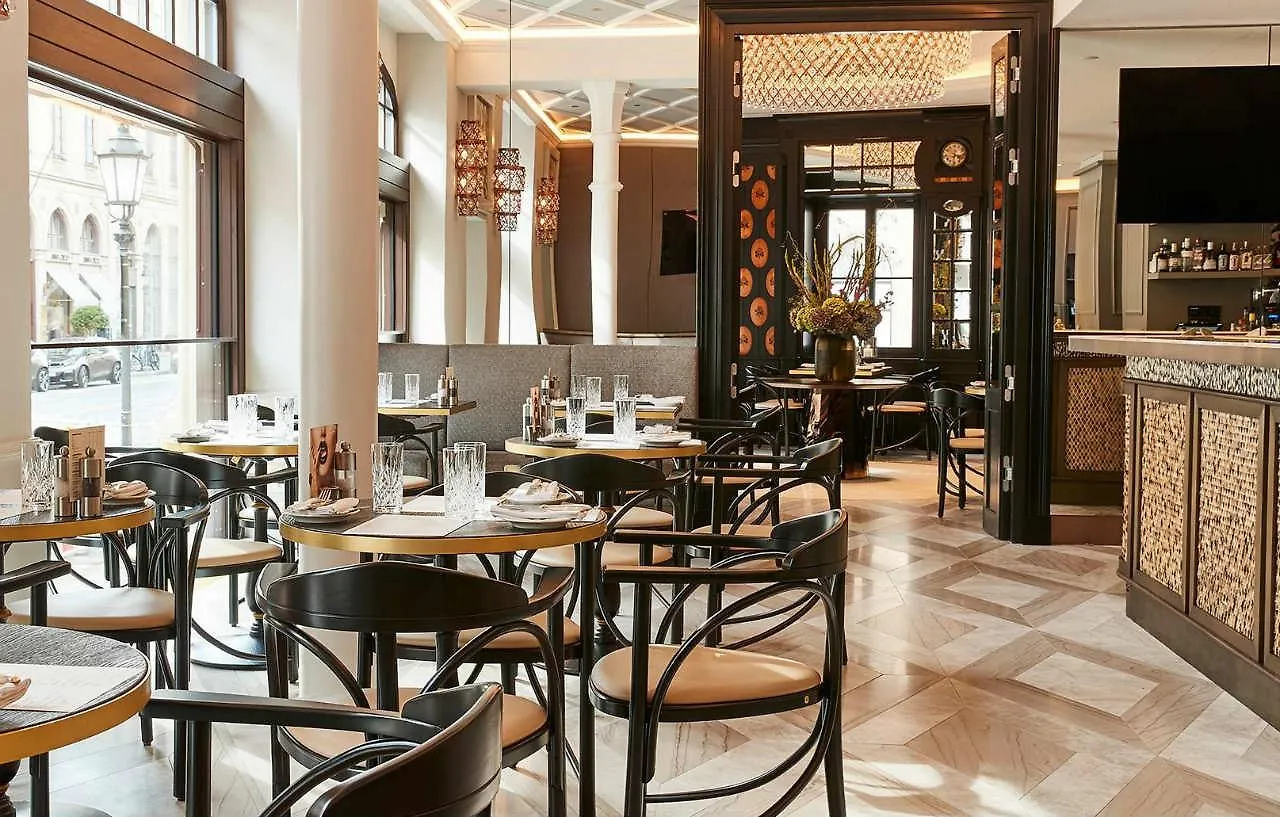 Vier Jahreszeiten Kempinski Muenchen Hotel Munich