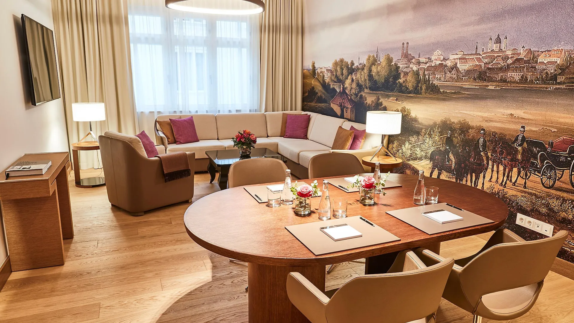 Vier Jahreszeiten Kempinski Muenchen 5*, Munich