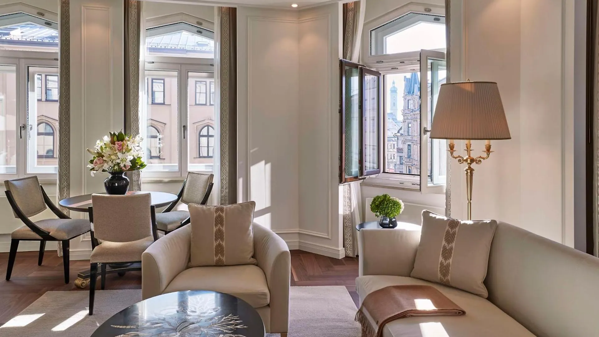 Vier Jahreszeiten Kempinski Muenchen 5*, Munich Germany