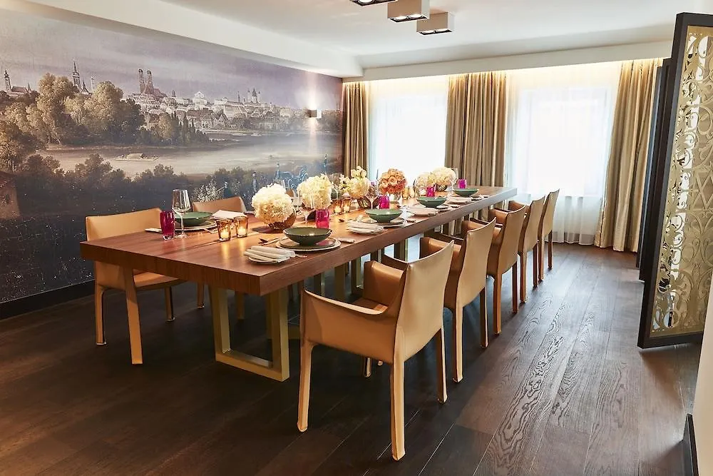 Hotel Vier Jahreszeiten Kempinski Muenchen