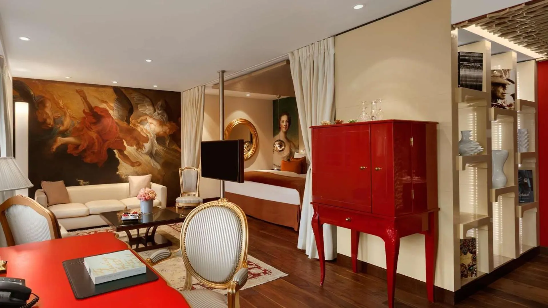 Vier Jahreszeiten Kempinski München 5*,