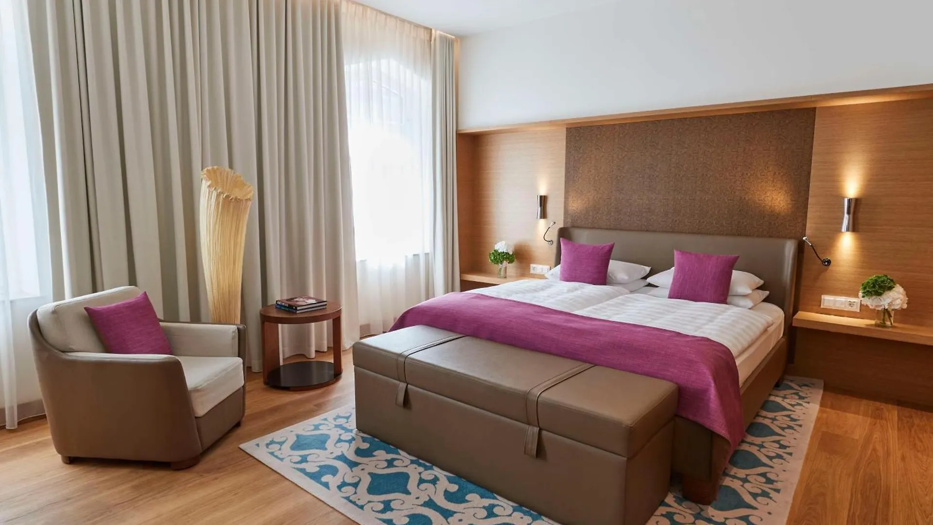 Vier Jahreszeiten Kempinski Muenchen Munich