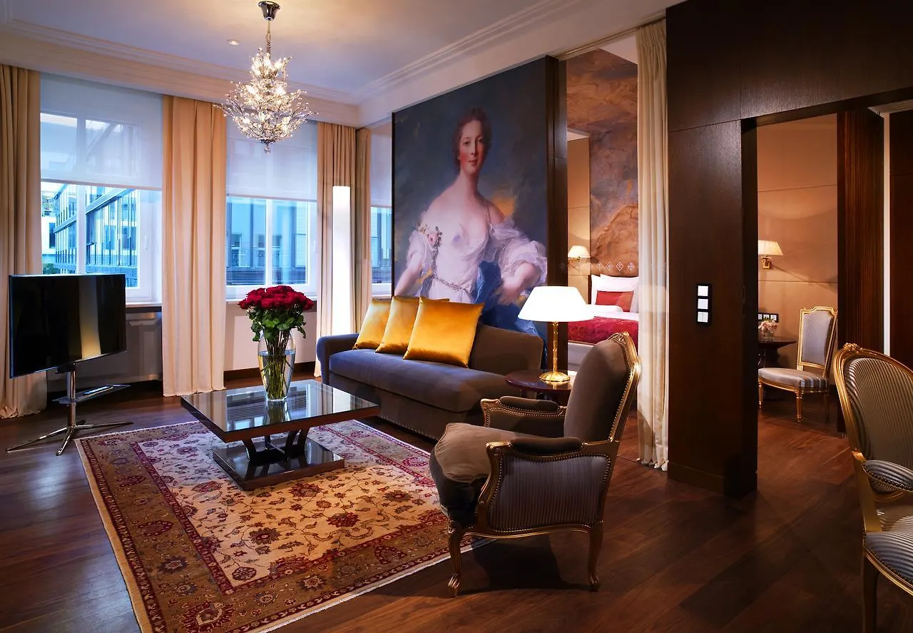 Vier Jahreszeiten Kempinski Muenchen Hotel